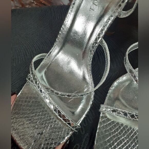 NWT Billini Faux Snakeskin Metallic Strappy Heeled Sandals - Picture 6 of 14